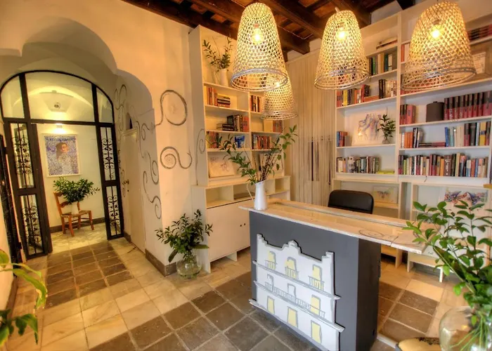 La Casa De La Favorita